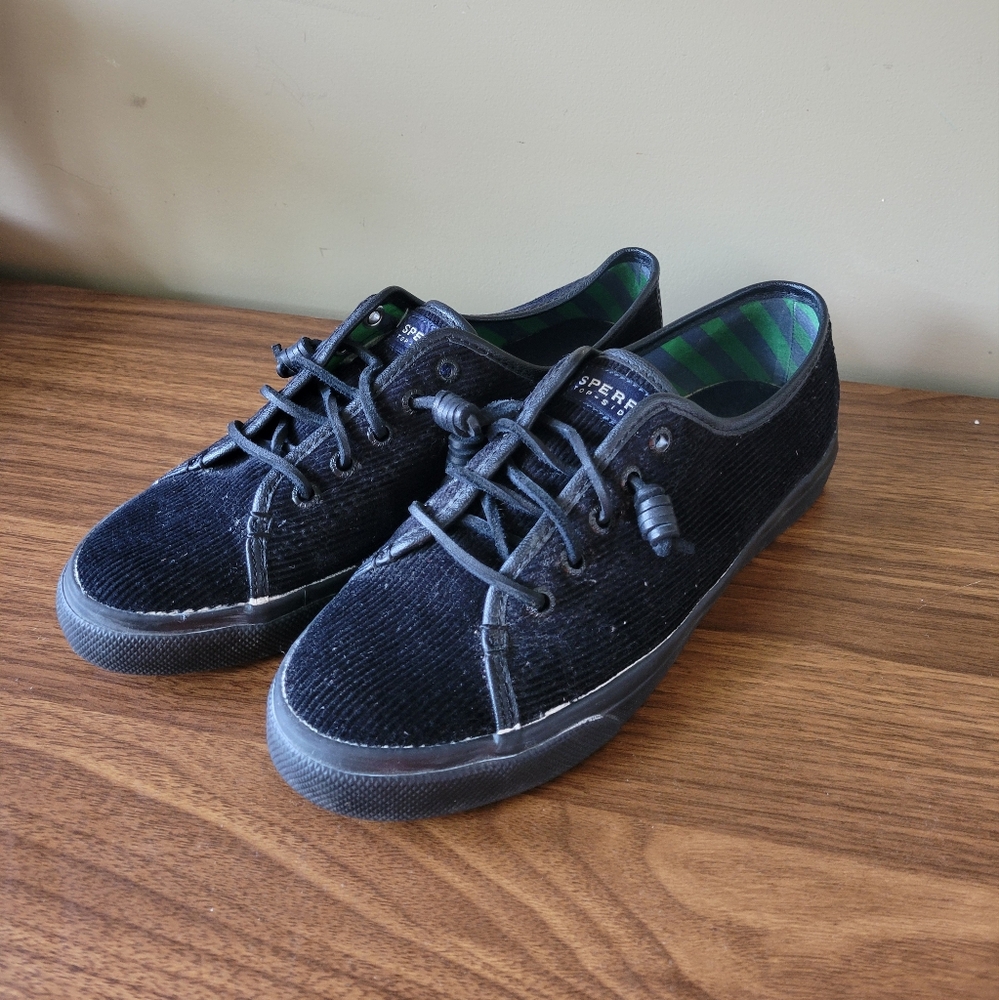 Sperry Black Sneakers Classic Low-Top Design